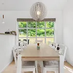 Cozy In With Wifi *